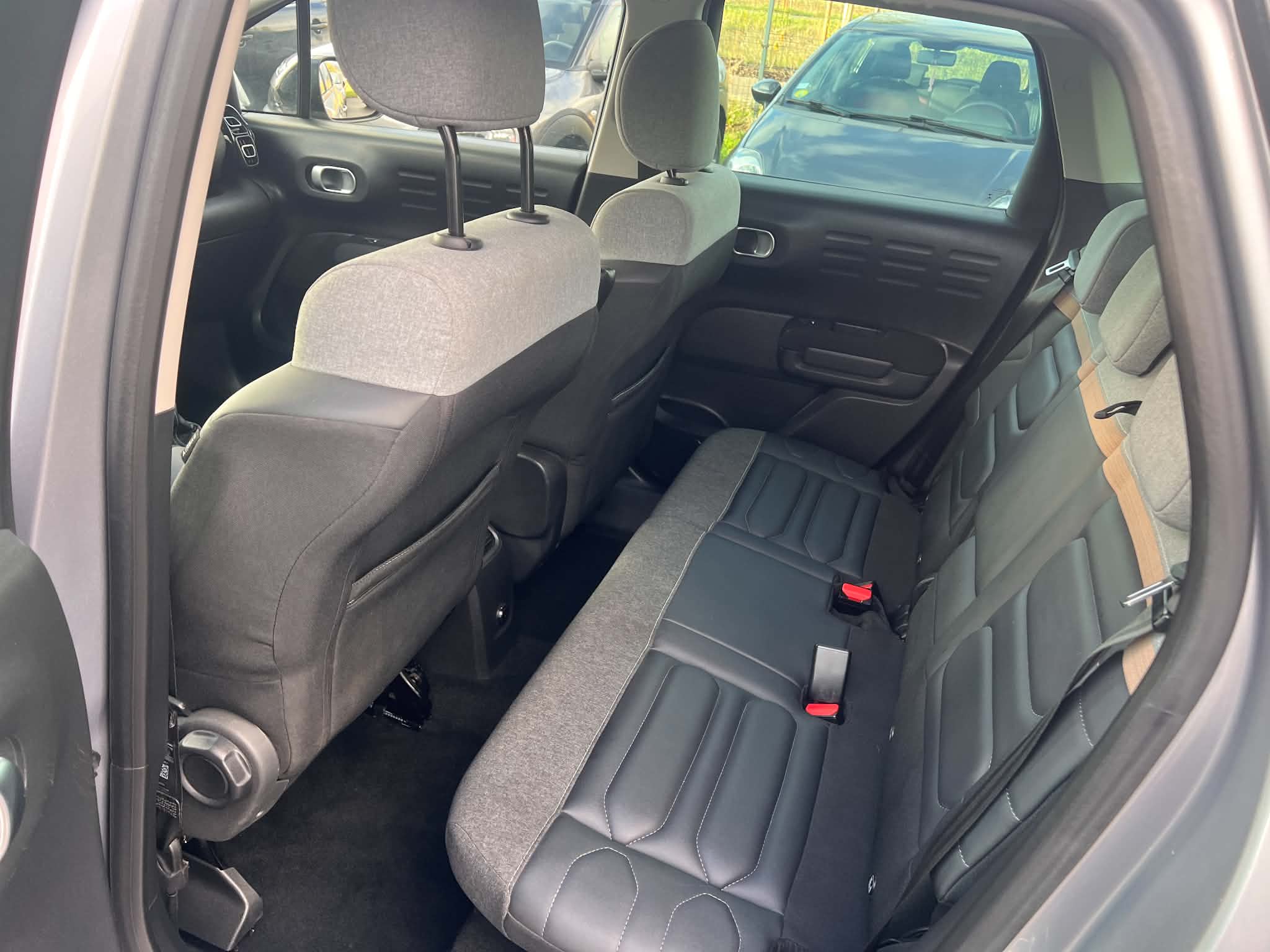 Garage Kern - C3 AIRCROSS PURETECH 110CV SHINE PACK 