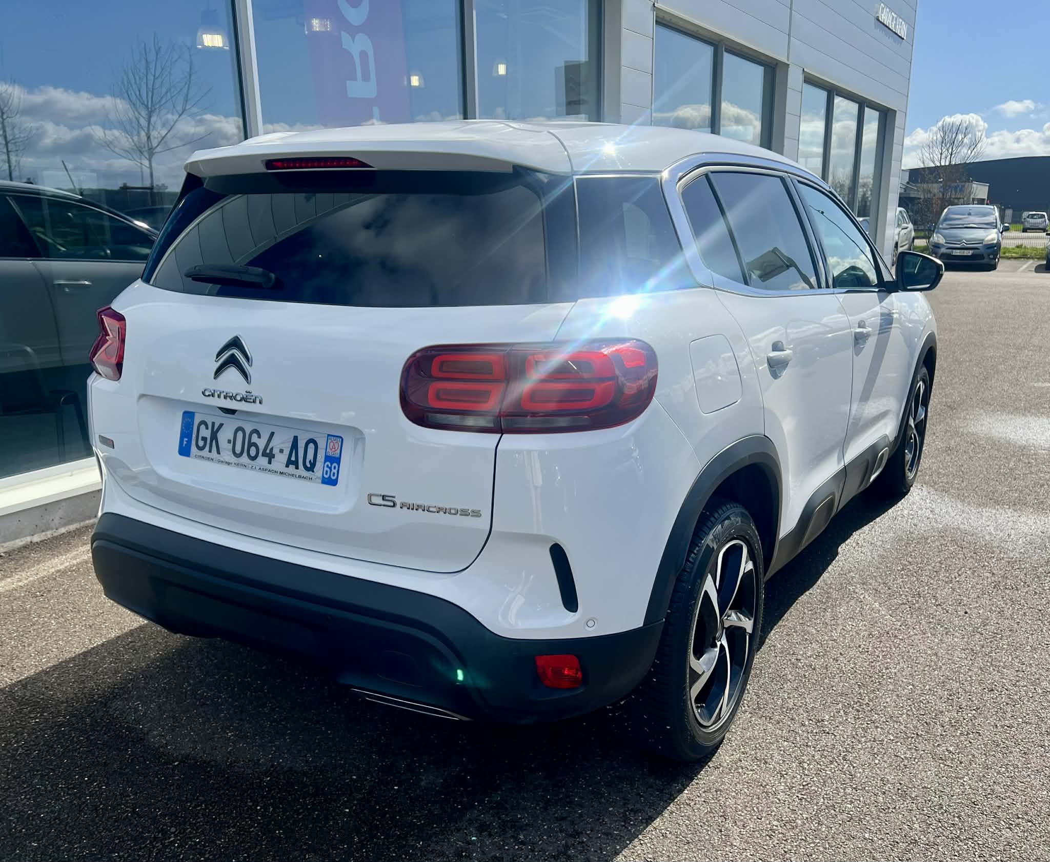 Garage Kern - C5 AIRCROSS 1.5 BLUEHDI 130 EAT8 BUSINESS +