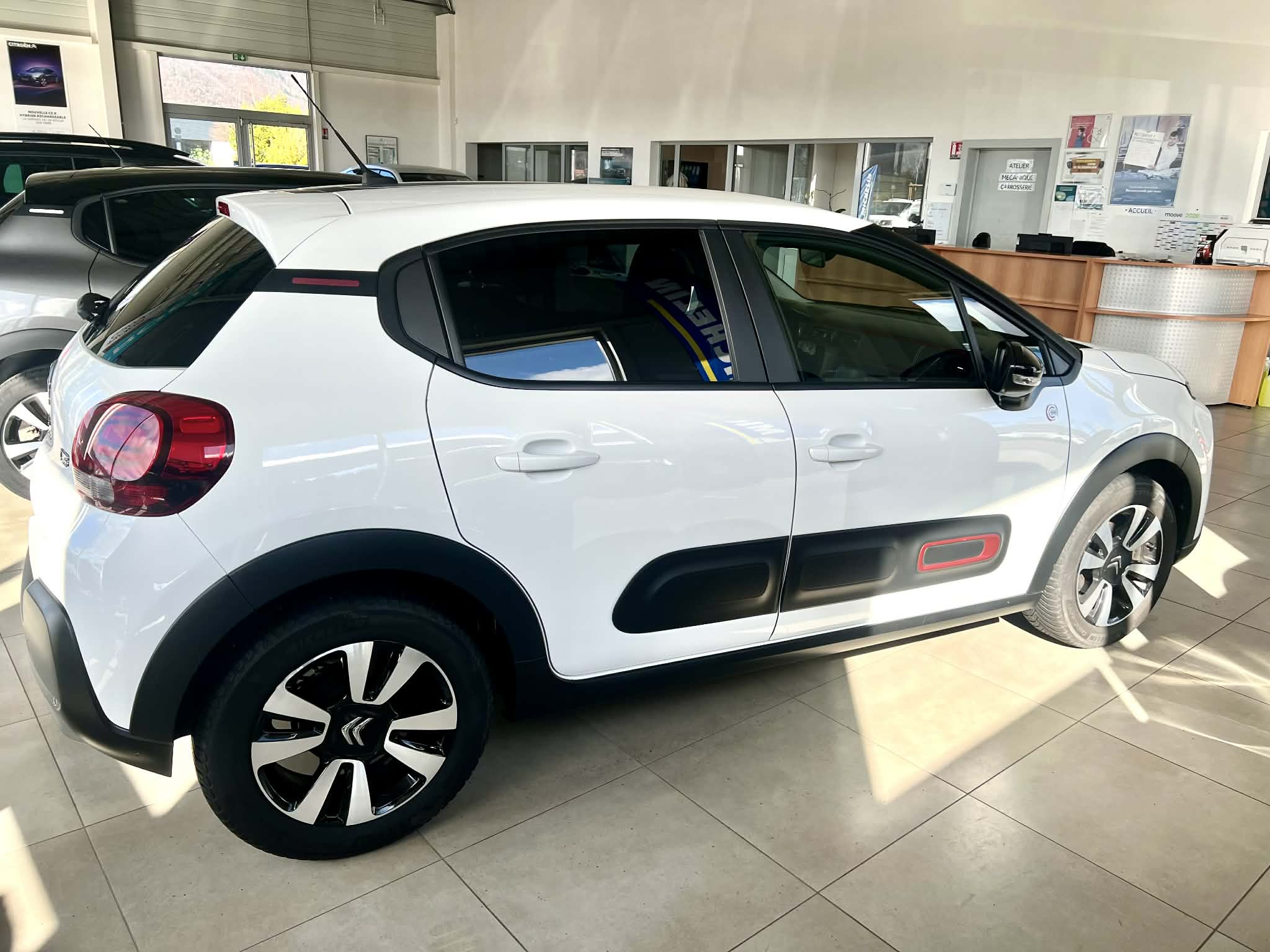 Garage Kern - CITROËN C3 PURETECH 83 S&S C-SERIES 