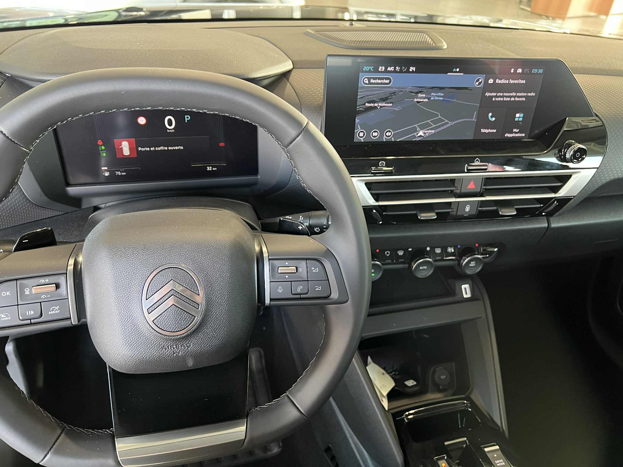 Garage Kern - CITROEN C4 1.2 HYBRIDE 145 BUSINESS 