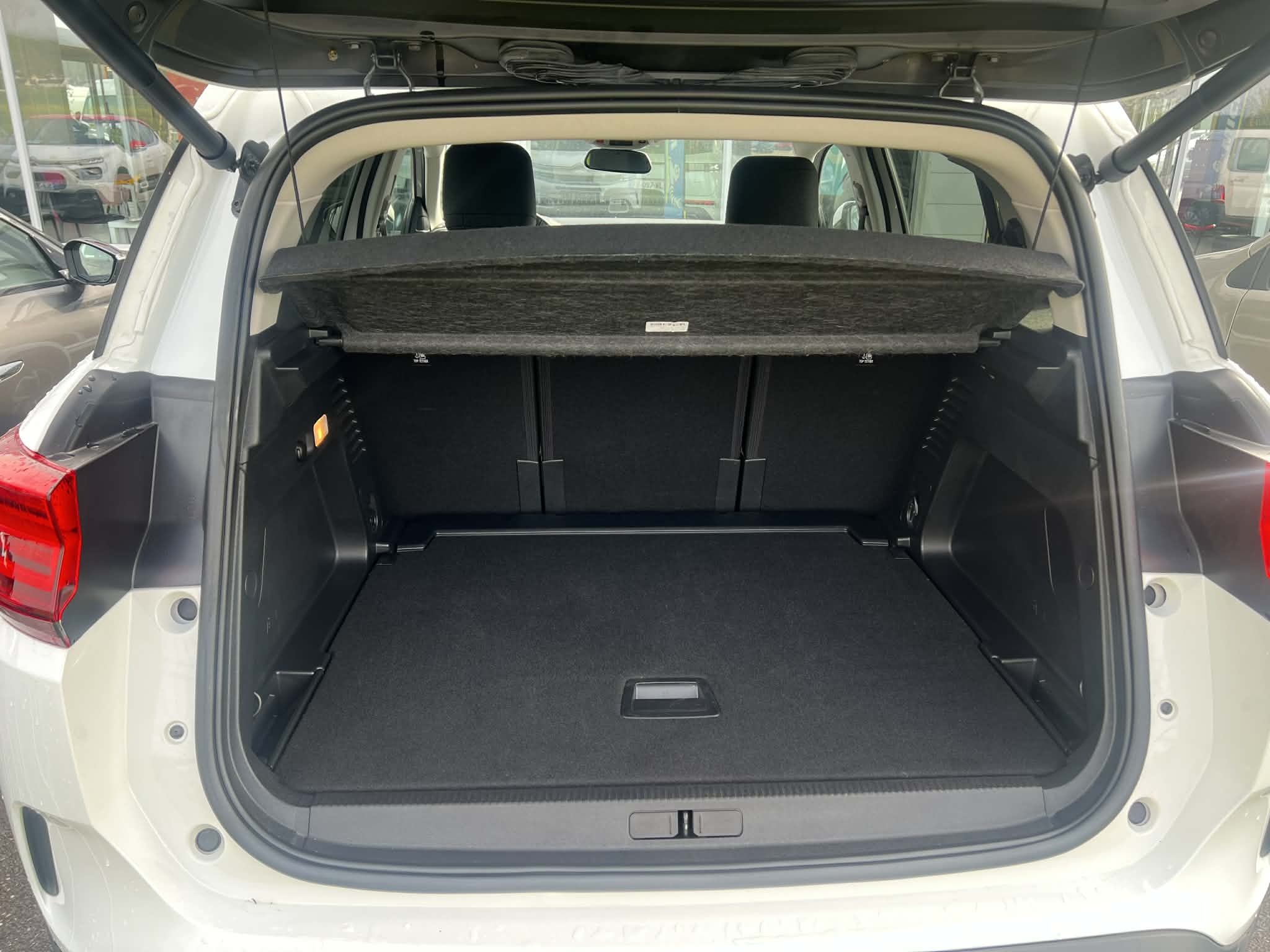 Garage Kern - CITROËN C5 AIRCROSS BLUEHDI 130 S&S SHINE PACK EAT8