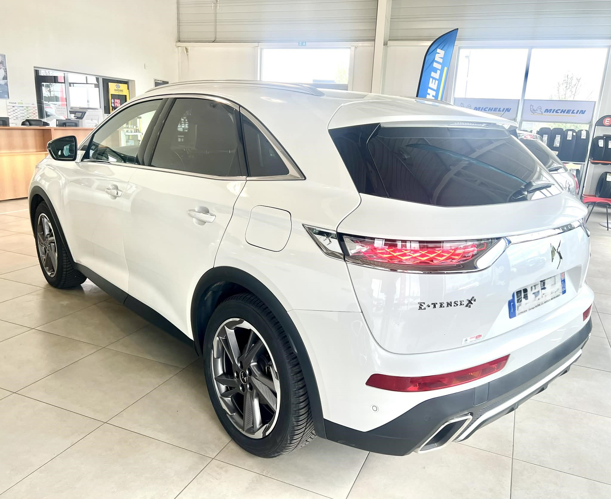 Garage Kern - DS7 CROSSBACK 1.6 E-TENSE EXECUTIVE AUTOMATIQUE 