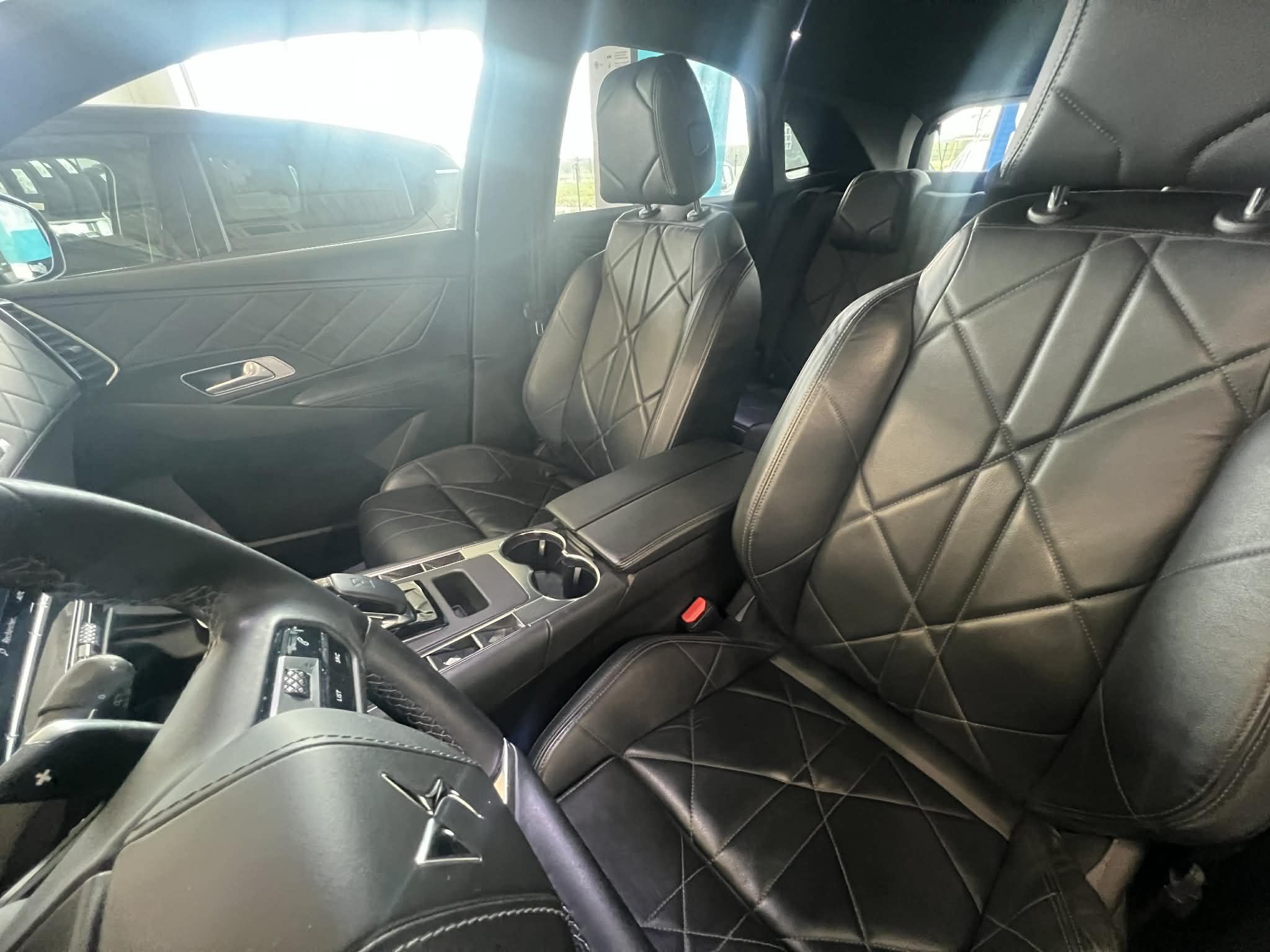 Garage Kern - DS7 CROSSBACK 1.6 E-TENSE EXECUTIVE AUTOMATIQUE 