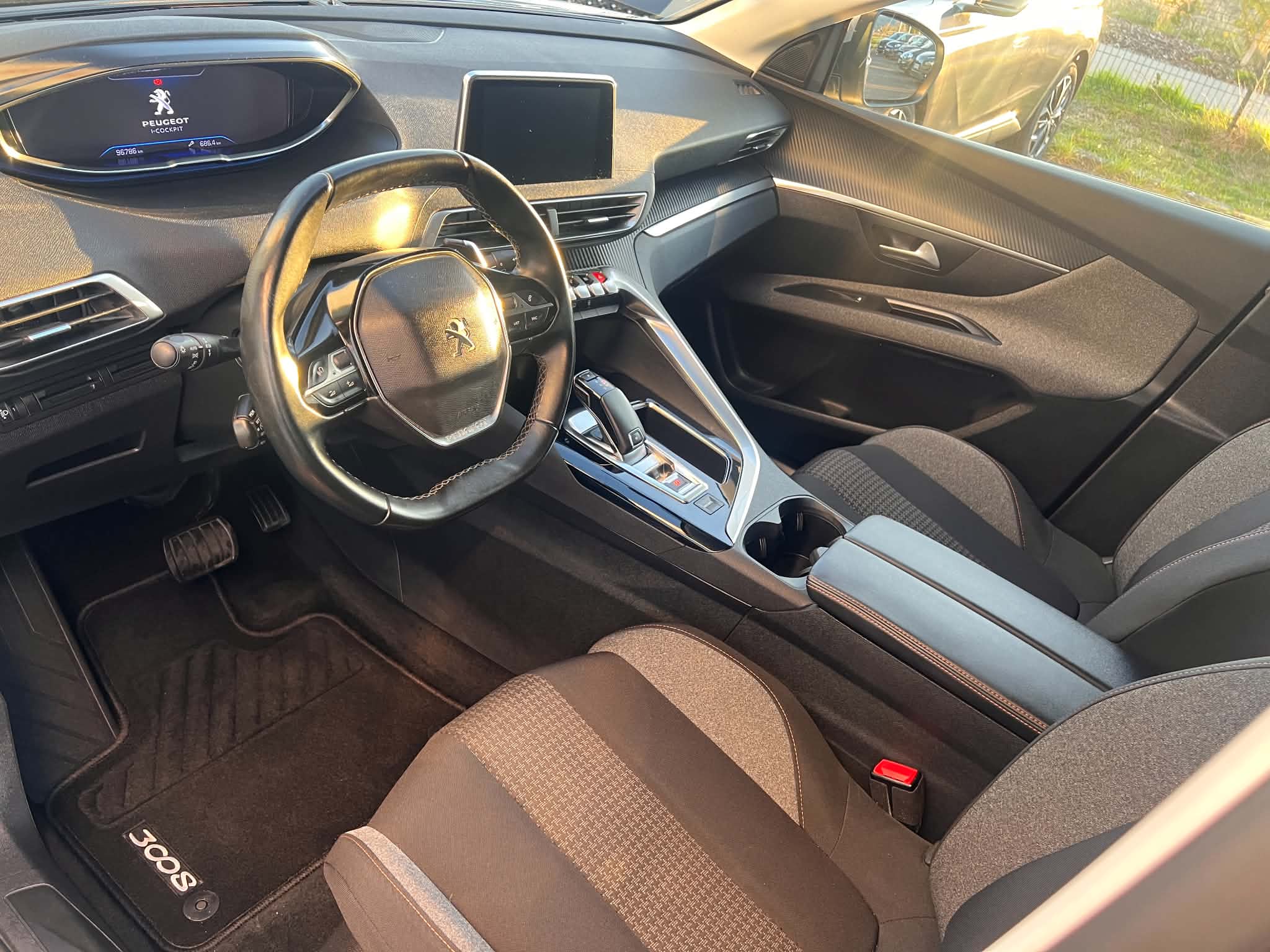 Garage Kern - PEUGEOT 3008 BLUEHDI 130CV S&S ACTIVE BUSINESS EAT8