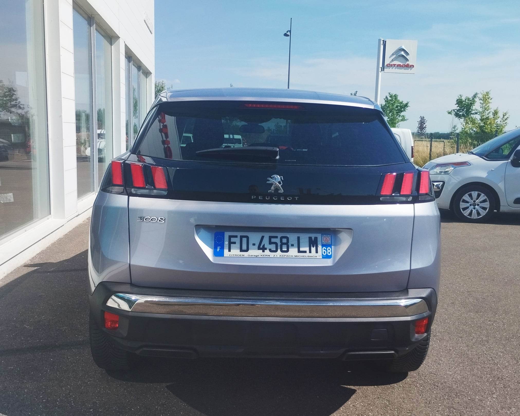 Garage Kern - PEUGEOT 3008 II BLUEHDI 130 S&S EAT8 ACTIVE BUSINESS